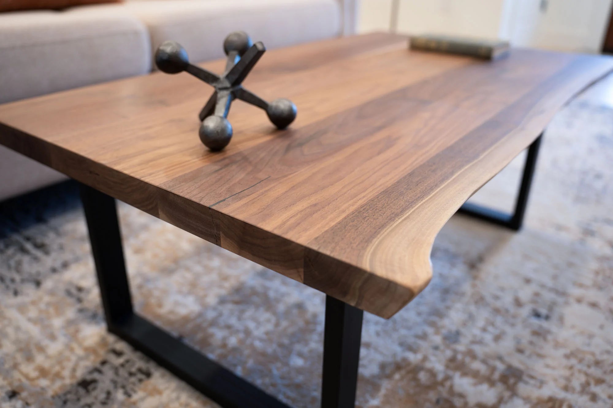 Virello Live Edge Coffee Table 3.5x2 ft – Solid Wood Modern Rustic Centerpiece | WoodsBuddy